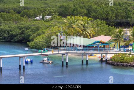 Port de croisière et destination touristique de Mahogany Bay et Roatan Honduras. Banque D'Images