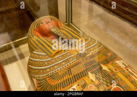 Exposition de cercueil au Musée égyptien, le Caire, Égypte Banque D'Images