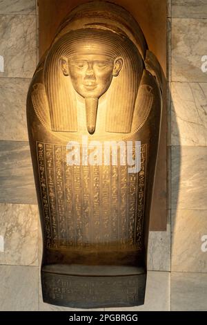 Exposition de cercueil au Musée égyptien, le Caire, Égypte Banque D'Images