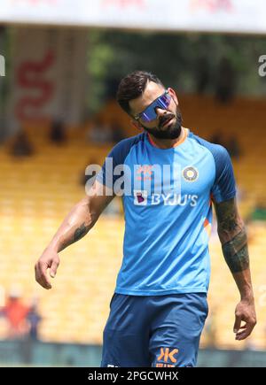 Chennai, Inde. 22nd mars 2023. Session d'entraînement avant 3rd ODI entre l'Australie et l'Inde au stade ma Chidambaram, Chennai. Joueurs de l'équipe indienne. Virat Kohli de en action crédit: Seshadri SUKUMAR/Alamy Live News Banque D'Images