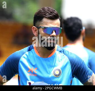 Chennai, Inde. 22nd mars 2023. Session d'entraînement avant 3rd ODI entre l'Australie et l'Inde au stade ma Chidambaram, Chennai. Joueurs de l'équipe indienne. Virat Kohli de en action crédit: Seshadri SUKUMAR/Alamy Live News Banque D'Images