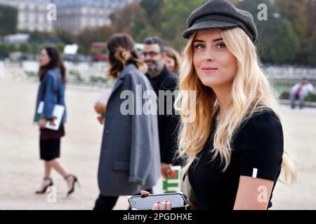 Valentina Ferragni - Streetstyle à Paris Fashion week - Paris - France Banque D'Images