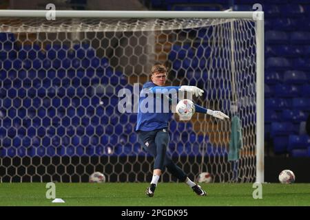 Woody Williamson d'Ipswich Town se réchauffe - Ipswich Town v West Ham United, FA Youth Cup Sixième tour, Portman Road, Ipswich, Royaume-Uni - 22nd février 2023 Banque D'Images