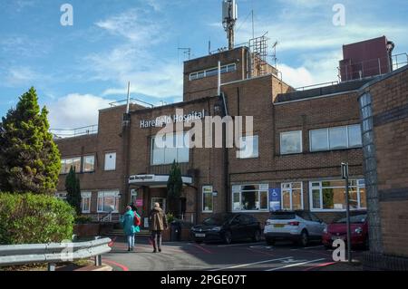 LE CÉLÈBRE HÔPITAL HAREFIELD, QUARTIER LONDONIEN DE HILLINGDON, ROYAUME-UNI Banque D'Images