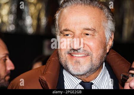 Christian de Sica assiste au Che Tempo Che Fa TV Show on 19 mars 2023 à Milan, Italie (photo par Alessandro Bremec/NurPhoto) crédit: NurPhoto SRL/Alamy Live News Banque D'Images