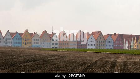 JAKRIBORG est une propriété de logement à Hjärup entre Malmö et Lundin sud de la Suède, le projet Jakriborg montre des similitudes avec le mouvement contemporain de New Urbanisme et est souvent comparé au projet Poundbury en Angleterre construit par le Prince Charles Banque D'Images