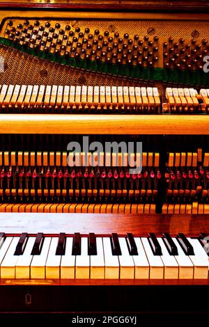 piano démonté Banque D'Images