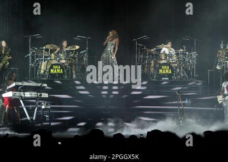 Beyonce, l'artiste afro-américaine de disques multi-platine, la chanteuse multi-Grammy, le nominé du Golden Globe et ancienne chanteuse principale du groupe musical R&B Destinys Child, se produit à l'Acer Arena de Sydneys lors de sa tournée australienne. Parc olympique de Sydney, Australie. 21.04.2007. Banque D'Images