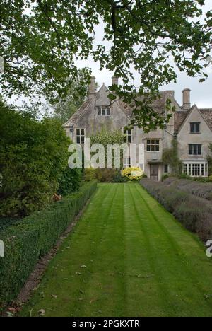 Avebury Manor and Garden, dans le village d'Avebury, dans le Wiltshire. Banque D'Images