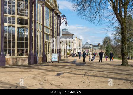 Le Centre des arts Pavilion, dans la ville de Buxton, dans le Derbyshire, dans le Peak District Banque D'Images