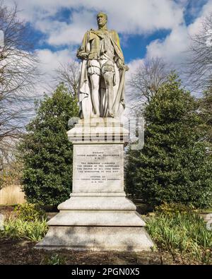 22.03.2023 Chester, Cheshire, Royaume-Uni. La statue de Richard Grosvenor, deuxième marquis de Westminster se trouve à Grosvenor Park, Chester, Cheshire. Angleterre Banque D'Images