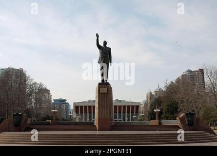 Monument à l'ancien président Heydar Aliyev à Bakou en Azerbaïdjan Banque D'Images