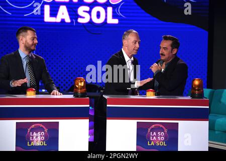 Milan, Italie. 23rd mars 2023. Milan - TV show 'ce soir est Cattelan' - Linus, Nicola Savino, Alessandro Cattelan crédit: Agence de photo indépendante/Alamy Live News Banque D'Images