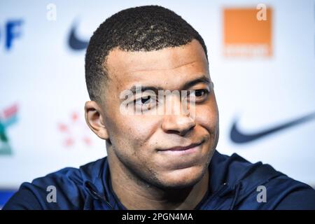 Saint-Denis, France. 23rd mars 2023. Kylian MBAPPE de France lors de la conférence de presse de l'équipe française à l'approche du match des qualifications européennes de l'UEFA Euro 2024 à Stade de France sur 23 mars 2023 à Saint-Denis près de Paris, France. (Credit image: © Matthieu Mirville/ZUMA Press Wire) USAGE ÉDITORIAL SEULEMENT! Non destiné À un usage commercial ! Banque D'Images