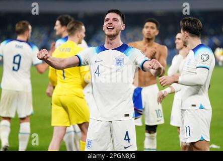 Declan Rice, en Angleterre, célèbre la victoire après le match de qualification de l'UEFA Euro 2024 au stade Diego Armando Maradona à Naples, en Italie. Date de la photo: Jeudi 23 mars 2023. Banque D'Images