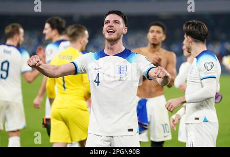 Declan Rice, en Angleterre, célèbre la victoire après le match de qualification de l'UEFA Euro 2024 au stade Diego Armando Maradona à Naples, en Italie. Date de la photo: Jeudi 23 mars 2023. Banque D'Images