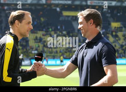 Dortmund, Allemagne. 06th mai 2017. Firo : 6 mai 2017, football, 1st Bundesliga, saison 2016/2017 BVB, Borussia Dortmund - TSG Hoffenheim entraîneur Thomas TUCHEL, BVB gauche et entraîneur Julian NAGELSMANN/dpa/Alamy Live News Banque D'Images