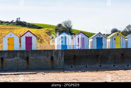 Cabanes de plage, Broadsands Beach, Paignton, Devon, Angleterre Banque D'Images