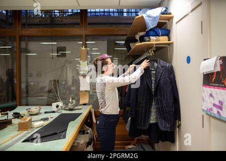 Dege & Skinner, créateur de chemises sur mesure Savile Row, créé en 1865 et situé au numéro 10 Savile Row, Londres, Royaume-Uni Banque D'Images
