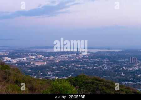 islamabad vue ariale depuis les collines de margalla Banque D'Images