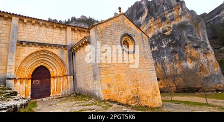 Hermitage de San Bartolomé, 13th siècle, style roman, Parc naturel de Cañón del Río Lobos, zone de protection spéciale, Soria, Castilla y León, Espagne, EUR Banque D'Images