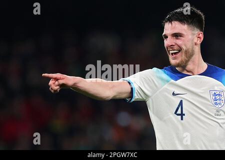 Naples, Italie - 23/03/2023, Declan Rice of England gestes et sourires pendant l'UEFA Euro 2024, qualifications européennes, match de football du Groupe C entre l'Italie et l'Angleterre sur 23 mars 2023 au Stadio Diego Armando Maradona à Naples, Italie - photo: Federico Proietti/DPPI/LiveMedia Banque D'Images