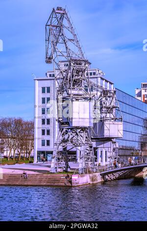 FRANCE : LES PENSÉES SONT LIBRES - PLACE DE LA LIBERTÉ - STRASBOURG Banque D'Images