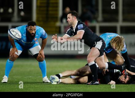 Newcastle Falconss' Micky Young en action pendant le match de première division de Gallagher à Kingston Park, Newcastle upon Tyne. Date de la photo: Vendredi 24 mars 2023. Banque D'Images