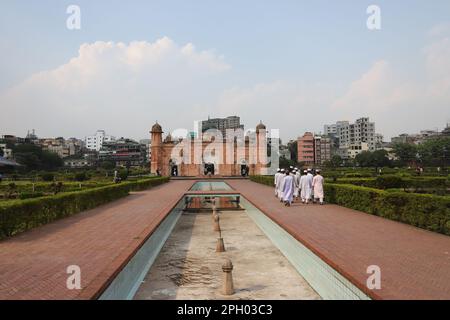 Fort de Lalbagh ou fort Aurangabad, une forteresse incomplète du palais de Mughal à Dhaka sur le fleuve Buriganga dans la partie sud-ouest de la vieille ville. Le ri Banque D'Images