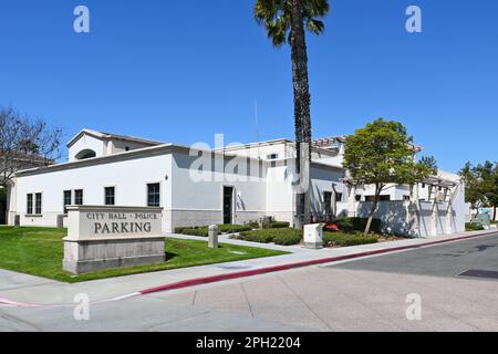 BUENA PARK, CALIFORNIE - 24 MARS 2023 : parking du Buena Park Civic Center pour l'hôtel de ville et le service de police Banque D'Images