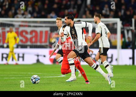 MAYENCE, ALLEMAGNE - 25.03.23: Le match de football entre l'Allemagne et le Pérou à MEWA Arena Banque D'Images