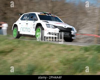 Turin, Italie. 25th mars 2023. Vona Claudio ITA d'Agostino Simone ITA RC2N R5 Skoda Fabia-Cars for Fun pendant le shakedown de l'équipe de rallye 971-2023 à Pavarolo - À, sur 25 mars 2023 pendant le 49Â° équipe de rallye 971 (day1), Rallye à Turin, Italie, 25 mars 2023 Credit: Independent photo Agency/Alay Live News Banque D'Images