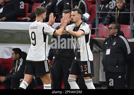 Mayence, Allemagne. 25th mars 2023. Debut, Mergim BERISHA (GER) remplace Niclas FUELLKRUG (GER). Football Laenderspiel Allemagne (GER) - Pérou 2-0, on 25 mars 2023, MEWA Arena Mayence? Credit: dpa/Alay Live News Banque D'Images