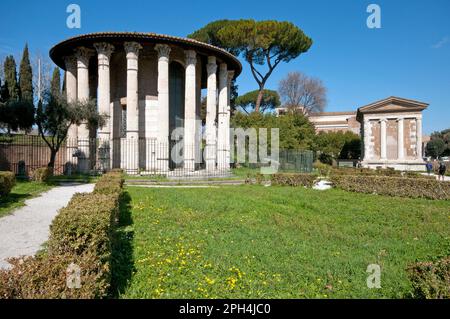 Temple d'Hercules Victor (à gauche) et Temple de Portunus à Foro Boario, Rome, Italie Banque D'Images