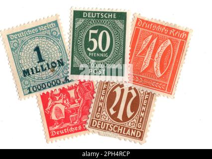 Timbres-poste à la menthe vintage de l'Allemagne isolés sur fond blanc. Banque D'Images