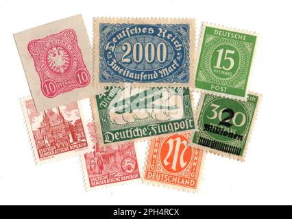 Timbres-poste à la menthe vintage de l'Allemagne isolés sur fond blanc. Banque D'Images