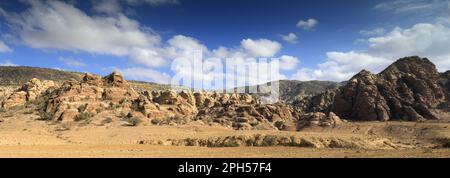 Le paysage de la vallée de Shkaret Mseid, Wadi Musa, centre-sud de la Jordanie, Moyen-Orient Banque D'Images