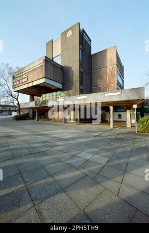 Lancatrian Hall & Central Library, bâtiment moderniste à Swinton, Salford, Royaume-Uni Banque D'Images