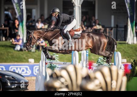 Chandler Meadows of the Unites States participe à l'événement de saut du grand spectacle de la Ligue lors des événements d'Angelstone en 2022. Banque D'Images