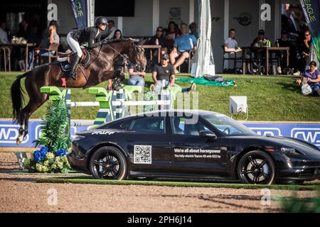 Chandler Meadows of the Unites States participe à l'événement de saut du grand spectacle de la Ligue lors des événements d'Angelstone en 2022. Banque D'Images