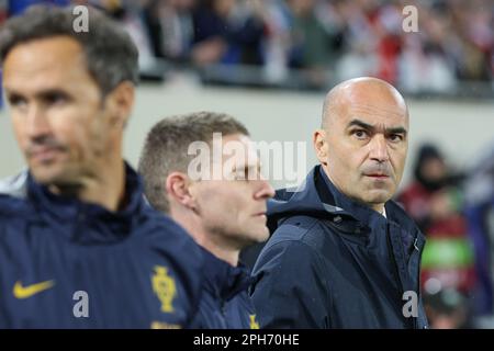 Solna, Suède. 26th mars 2023. Roberto Martinez, entraîneur-chef portugais, a photographié au début d'un match de football entre l'équipe nationale luxembourgeoise et l'équipe nationale portugaise, au Stade de Luxembourg, dimanche 26 mars 2023, deuxième match de qualification Euro 2024 (sur 8). BELGA PHOTO VIRGINIE LEFOUR crédit: Belga News Agency/Alay Live News Banque D'Images