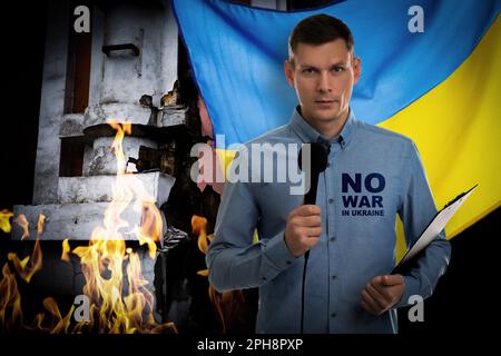 Arrêter la guerre en Ukraine. Journaliste contre le drapeau ukrainien et détruit le bâtiment Banque D'Images