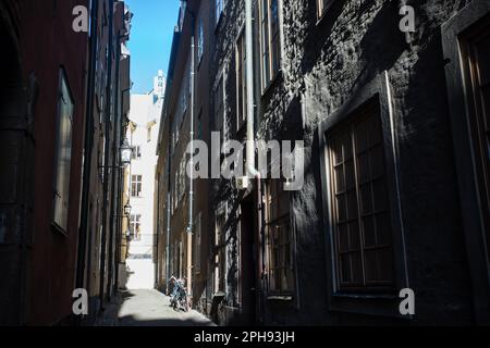 Les ruelles de l'île de Gamla Stan à Stockholm Suisse au printemps. Banque D'Images