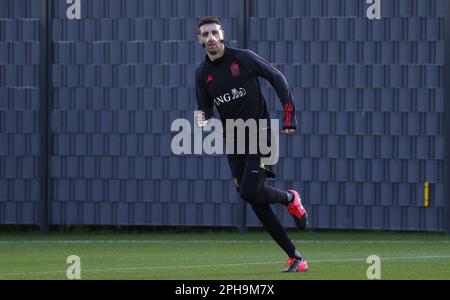 Tubize, Belgique. 27th mars 2023. Koen Casteels, gardien de but belge, photographié lors d'une séance d'entraînement de l'équipe nationale belge de football Red Devils, lundi 27 mars 2023, au siège de la Royal Belgian football Association RBFA à Tubize. Les Red Devils se préparent à un match amical de demain contre l'Allemagne. BELGA PHOTO VIRGINIE LEFOUR crédit: Belga News Agency/Alay Live News Banque D'Images