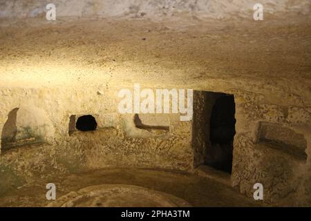 Située à Mdina et Rabat, servant de lieu de sépulture depuis les temps punique, romain et byzantin, les catacombes de Saint-Paul représentent la plus ancienne et la plus grande preuve archéologique du christianisme à Malte Banque D'Images