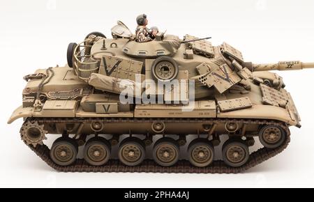 Opération tempête du désert USMC M60A1 char de combat principal Patton avec armure réactive, modèle à échelle Tamiyta 1 35 Banque D'Images