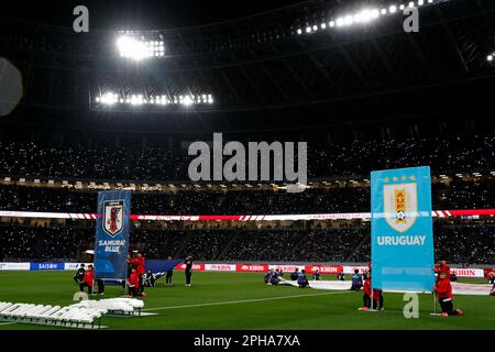 PAS DE VENTES AU JAPON! Avant le match, armoiries des pays, dispositif, photo symbolique, motif de bordure, match de football country, Coupe du défi Kikin 2023 Japon - Uruguay JPN -URY 1: 1, Stade national de Tokyo, 24 mars 2023, à Tokyo/Japon. ? Banque D'Images