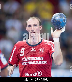 ARCHIVE PHOTO: Holger GLANDORF sera 40 ans sur 30 mars 2023, Holger GLANDORF (FL) action. Handball Super Cup 2018, SG Flensburg-Handewitt (FL) - Rhein-Neckar Loewen (RNL) 26:33, on 22 août 2018 à Düsseldorf / Allemagne. ? Banque D'Images