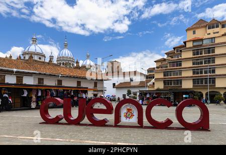 Plaza de San Francisco à Cuenca, Equateur Banque D'Images