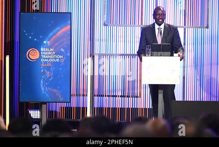 Berlin, Allemagne. 28th mars 2023. William Samoei Ruto, Président du Kenya, s'exprime lors du dialogue de transition énergétique de Berlin 23. Credit: Britta Pedersen/dpa/Alay Live News Banque D'Images